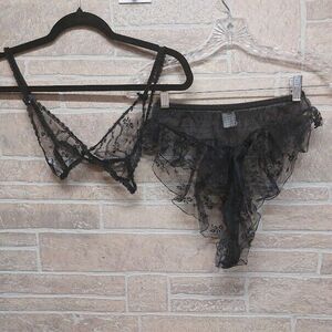 Vintage Black Sheer Lace Panties and Bra One Size Set Coquette Sissie